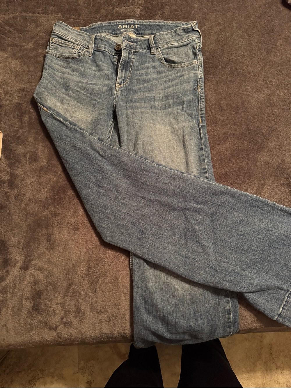 Ariat Women's Mid Wash Blue Trouser Jeans